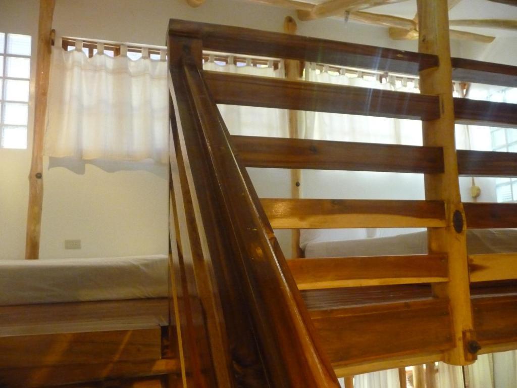 Palo Alto Bed & Breakfast Puerto Princesa Phòng bức ảnh