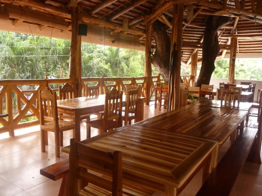 Palo Alto Bed & Breakfast Puerto Princesa Ngoại thất bức ảnh