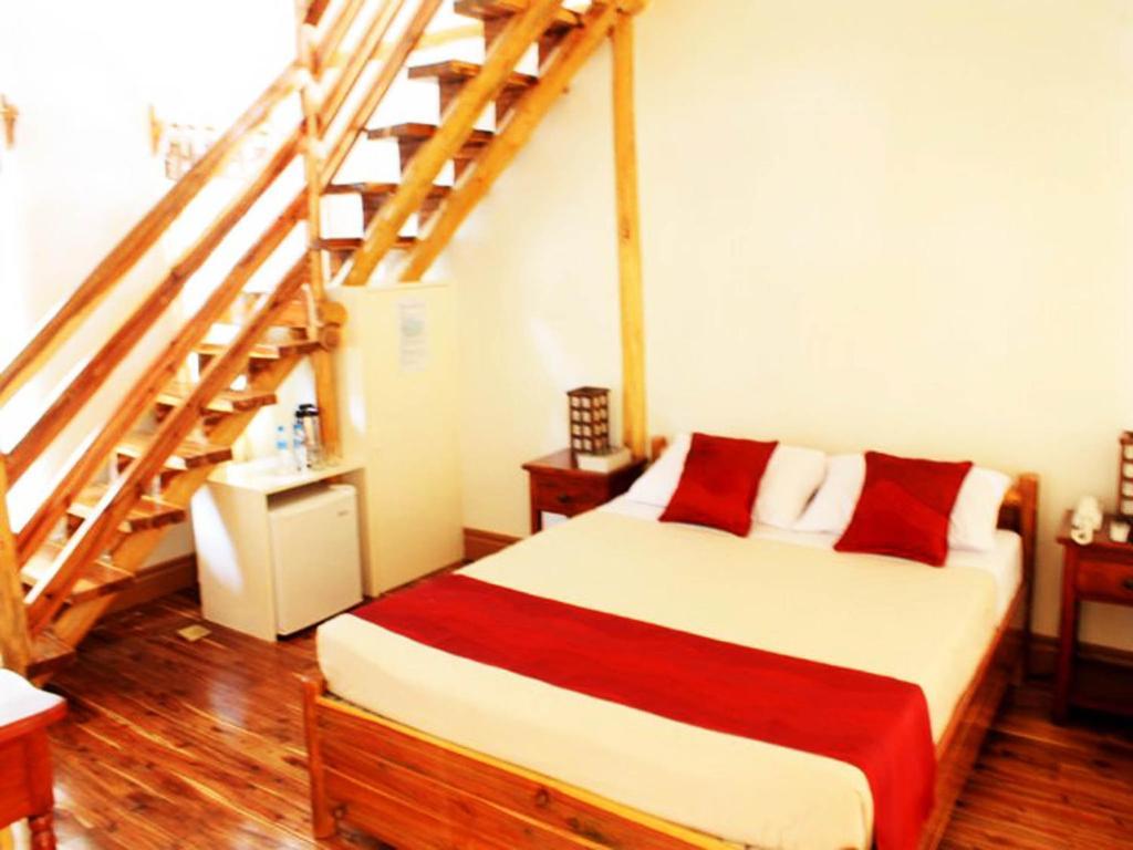 Palo Alto Bed & Breakfast Puerto Princesa Phòng bức ảnh